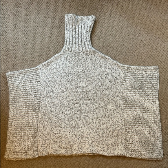 Club Monaco Xiomara Chunky Knit Turtleneck Cream/Tan Sweater Poncho Size M-L - Picture 4 of 11